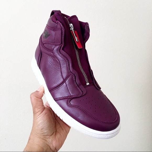 Nike Air Jordan 1 High Zip Premium High Top - Picture 4 of 9